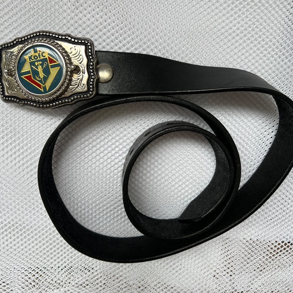 Knights of Columbus Buckle w. Brown Leather Belt 1 1/4" Wide Size 38 - Picture 5 of 10